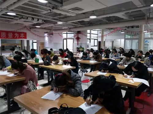 3北京慈銘體檢金牌客戶醫(yī)生考試現(xiàn)場.jpg 3北京慈銘體檢金牌客戶醫(yī)生考試現(xiàn)場.jpg