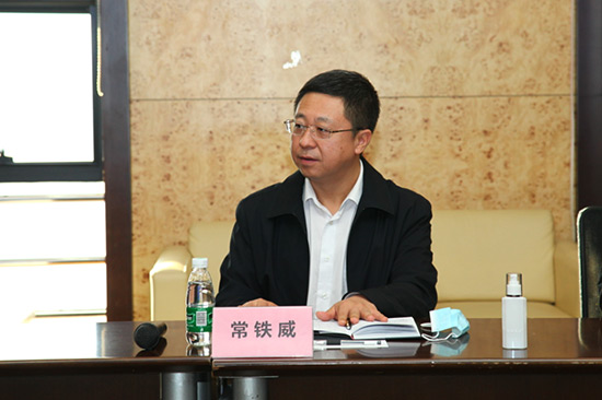 5常司長(zhǎng)聽(tīng)取慈銘體檢相關(guān)工作匯報(bào).jpg 5常司長(zhǎng)聽(tīng)取慈銘體檢相關(guān)工作匯報(bào).jpg